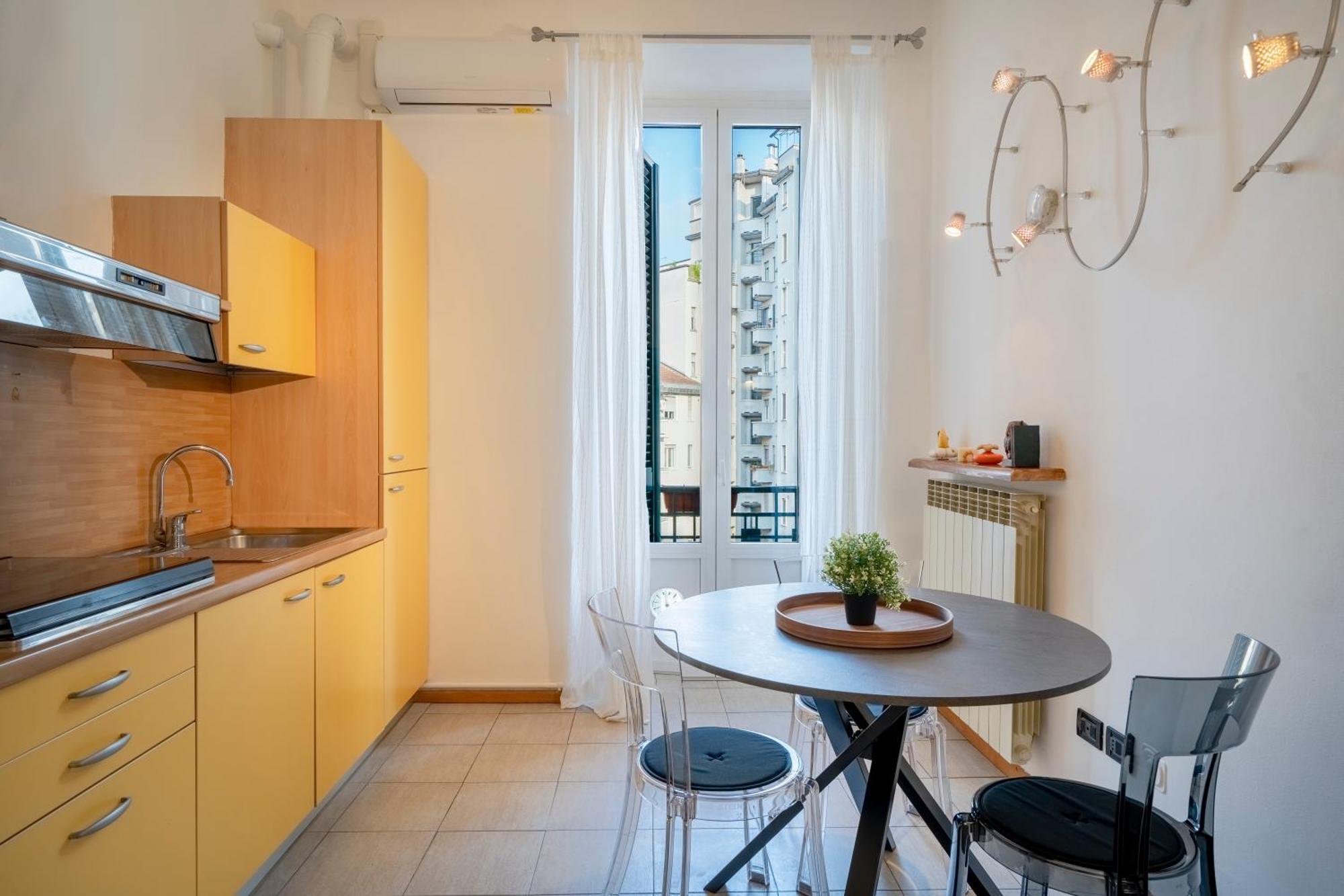 Easylife - Classic And Comfy Porta Romana Flat Milan Exterior photo